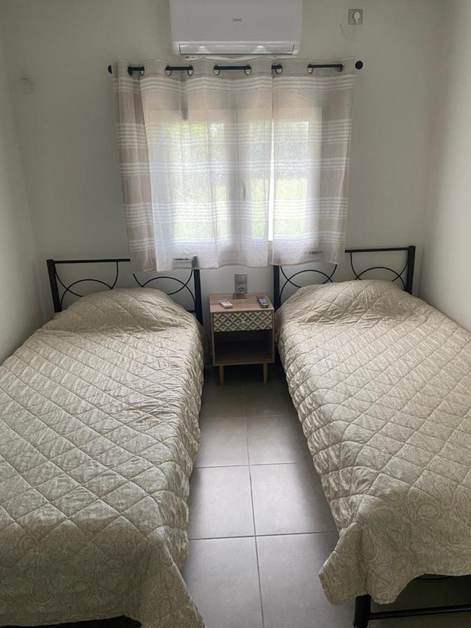 M & F House Villa Oropósz Kültér fotó